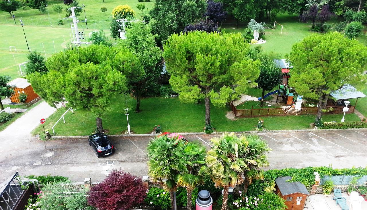 Dogana Vecchia - Hotel & Residence B&B Ristorante & Pizzeria Trivignano Udinese Extérieur photo