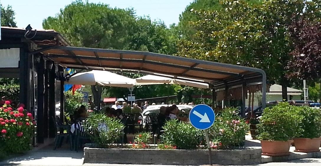 Dogana Vecchia - Hotel & Residence B&B Ristorante & Pizzeria Trivignano Udinese Extérieur photo