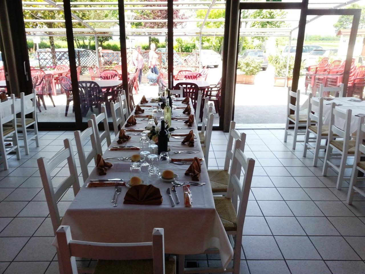 Dogana Vecchia - Hotel & Residence B&B Ristorante & Pizzeria Trivignano Udinese Extérieur photo
