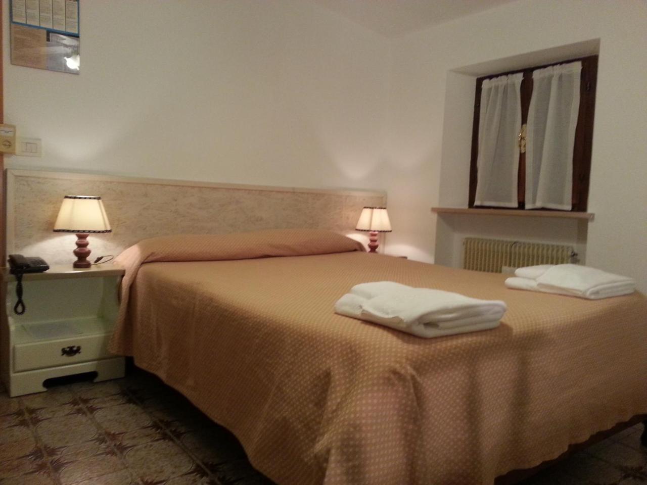 Dogana Vecchia - Hotel & Residence B&B Ristorante & Pizzeria Trivignano Udinese Extérieur photo